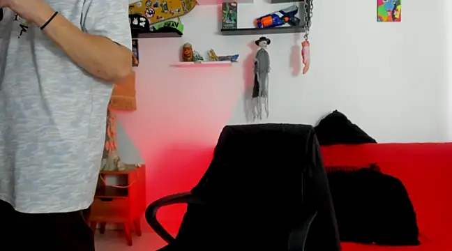 Tom Krakow online show from December 2024 08:11:01 PM