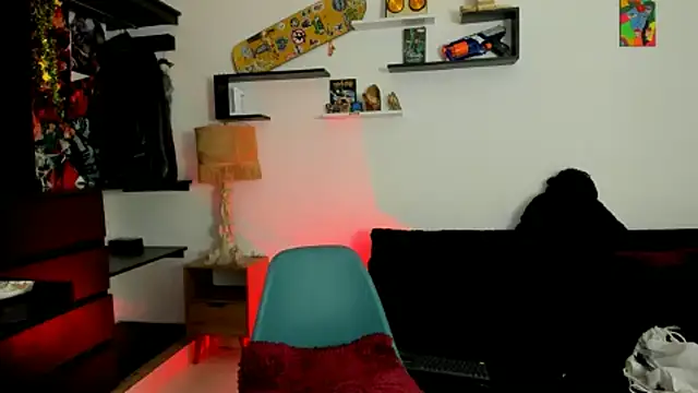 Tom Krakow online show from February 2025 06:30:02 PM