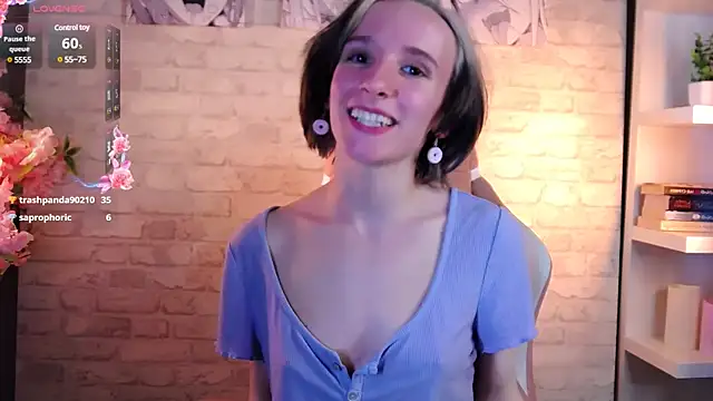 Violet Veliya online show from March 2025 04:43:02 PM