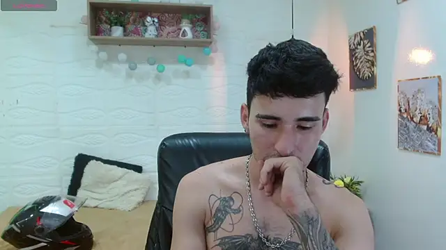 DmitriSanders online show from March 2025 06:20:02 AM