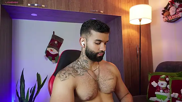 MarkHazze online show from November 2025 11:29:01 PM