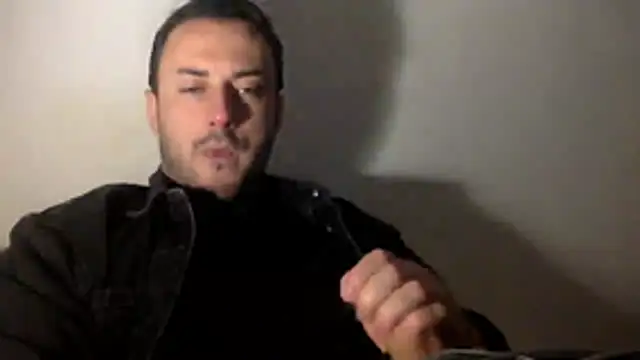 Snapshot of mainnrd chatting on May 2026 07:31:02 PM mainnrd online show from May 2026 07:31:02 PM