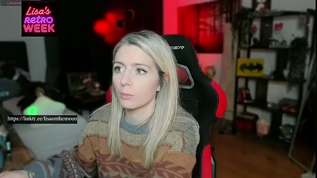 Snapshot of Lisaonthemoon chatting on February 2025 09:25:02 PM Lisaonthemoon online show from February 2025 09:25:02 PM