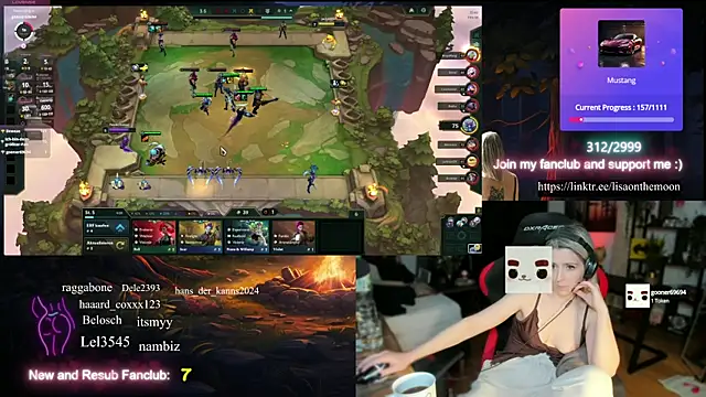 Snapshot of Lisaonthemoon chatting on March 2025 11:48:01 PM Lisaonthemoon online show from March 2025 11:48:01 PM