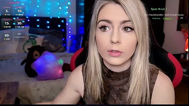 Snapshot of Lisaonthemoon chatting on March 2026 06:25:02 PM Lisaonthemoon online show from March 2026 06:25:02 PM