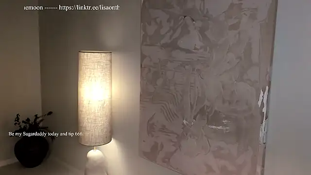 Snapshot of Lisaonthemoon chatting on March 2026 09:09:01 PM Lisaonthemoon online show from March 2026 09:09:01 PM