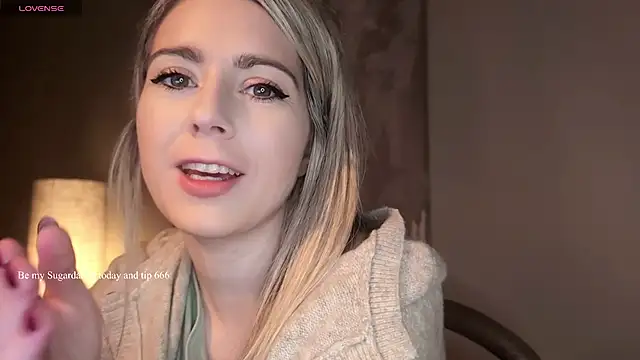 Snapshot of Lisaonthemoon chatting on March 2026 07:46:02 PM Lisaonthemoon online show from March 2026 07:46:02 PM