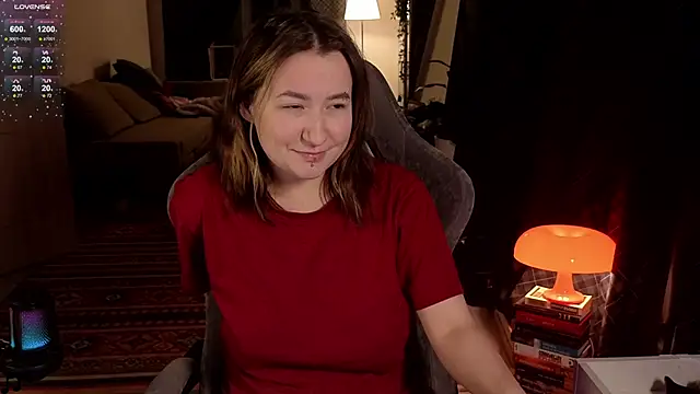 Snapshot of Megan__Hart chatting on February 2025 11:43:01 PM Megan  Hart online show from February 2025 11:43:01 PM