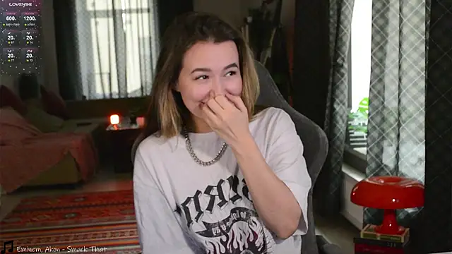 Snapshot of Megan__Hart chatting on March 2025 06:05:01 AM Megan  Hart online show from March 2025 06:05:01 AM