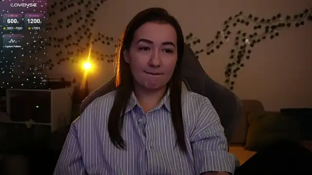 Snapshot of Megan__Hart chatting on November 2025 12:52:02 AM Megan Hart online show from November 2025 12:52:02 AM