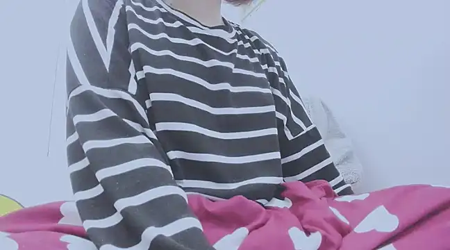 Snapshot of Linh_diudang chatting on January 2025 02:50:02 PM Linh diudang online show from January 2025 02:50:02 PM