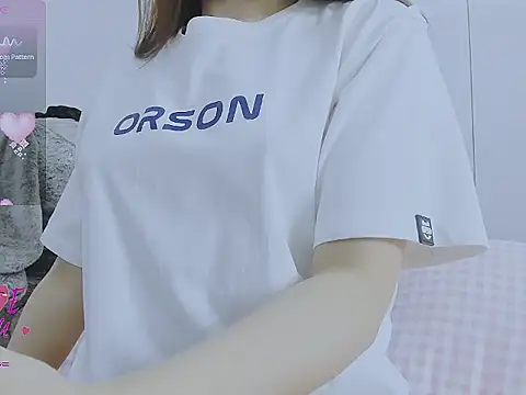 Snapshot of Linh_diudang chatting on October 2025 02:45:02 AM Linh diudang online show from October 2025 02:45:02 AM