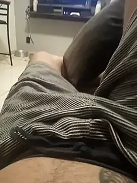 Snapshot of dredre1069 chatting on December 2024 03:29:02 AM dredre1069 online show from December 2024 03:29:02 AM