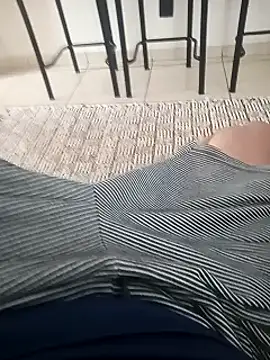 Snapshot of dredre1069 chatting on February 2025 12:06:02 PM dredre1069 online show from February 2025 12:06:02 PM