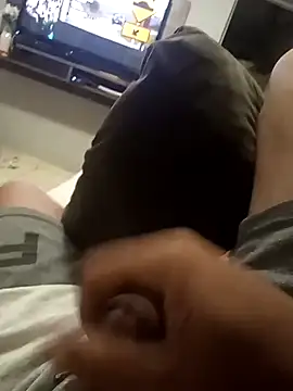 Snapshot of dredre1069 chatting on February 2025 04:58:01 AM dredre1069 online show from February 2025 04:58:01 AM