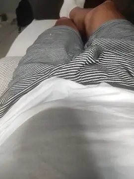 Snapshot of dredre1069 chatting on December 2025 01:51:02 PM dredre1069 online show from December 2025 01:51:02 PM