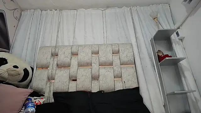 KEYRA-MILLER- online show from March 2026 01:43:02 AM