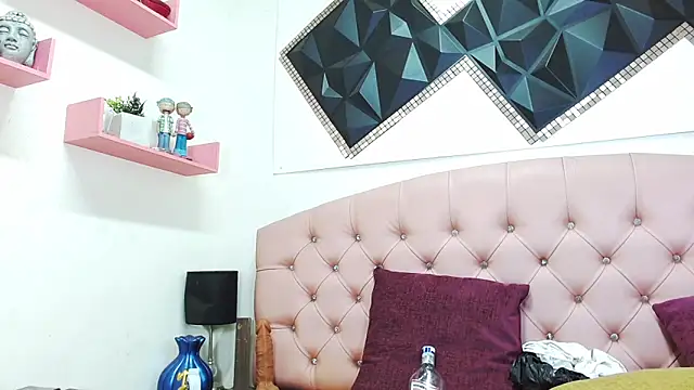 andrea safeira doll online show from April 2026 10:10:01 PM