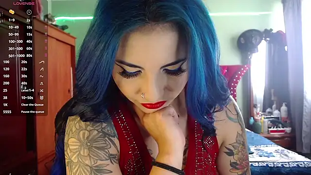 Snapshot of black_wiidow chatting on January 2025 04:26:01 PM black wiidow online show from January 2025 04:26:01 PM