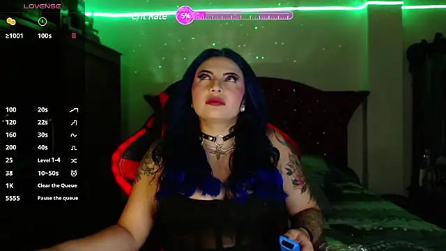 Snapshot of black_wiidow chatting on February 2025 06:26:02 AM black wiidow online show from February 2025 06:26:02 AM