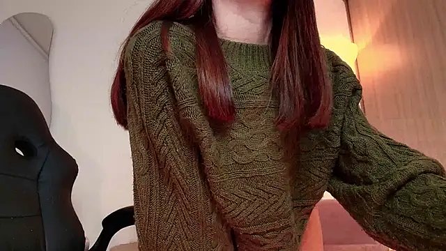 Snapshot of MirandaShaw chatting on April 2026 01:49:01 AM MirandaShaw online show from April 2026 01:49:01 AM