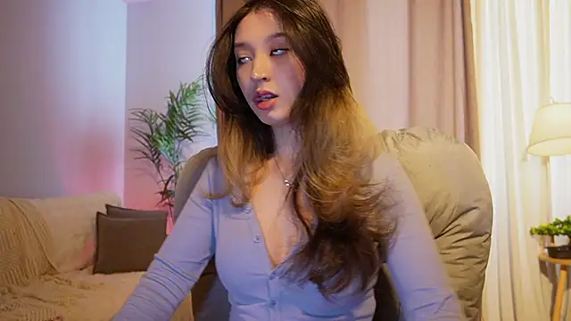 Sarasuo1 online show from April 2026 03:00:01 AM