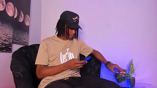 Snapshot of BRYXXXON1 chatting on September 2025 04:56:01 PM BRYXXXON1 online show from September 2025 04:56:01 PM