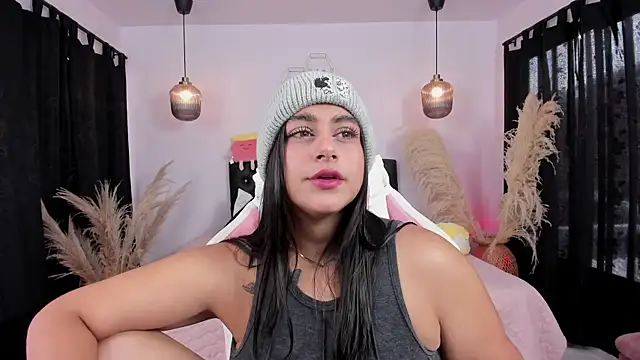 GabyRhodes online show from March 2025 07:37:02 PM