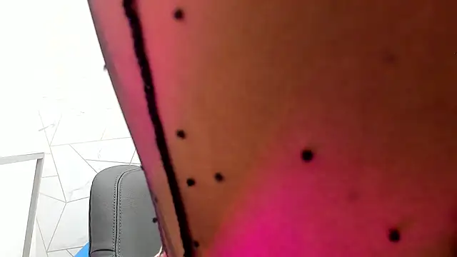 Cloeandtyfanny online show from September 2025 08:41:01 PM