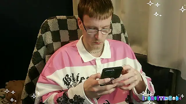 Snapshot of Itsnotting834 chatting on February 2026 08:05:02 PM Itsnotting834 online show from February 2026 08:05:02 PM