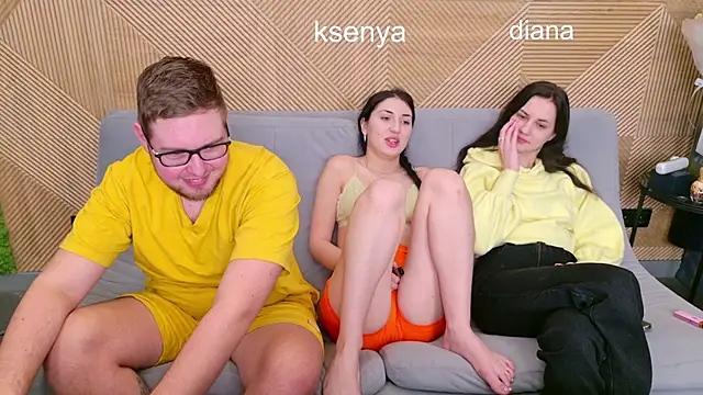 Ksenny online show from March 2026 03:56:01 AM