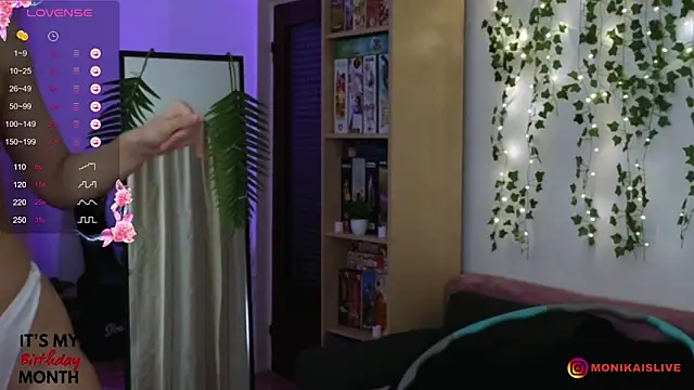 monikavenom online show from September 2025 12:21:02 AM