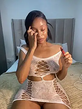 Snapshot of SexyDee025 chatting on December 2024 06:53:02 AM SexyDee025 online show from December 2024 06:53:02 AM