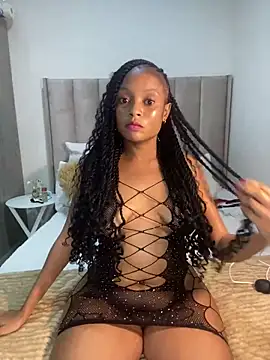 Snapshot of SexyDee025 chatting on January 2025 01:31:01 PM SexyDee025 online show from January 2025 01:31:01 PM