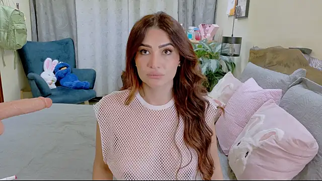 Snapshot of Abrilqueen chatting on April 2026 12:00:01 AM Abrilqueen online show from April 2026 12:00:01 AM