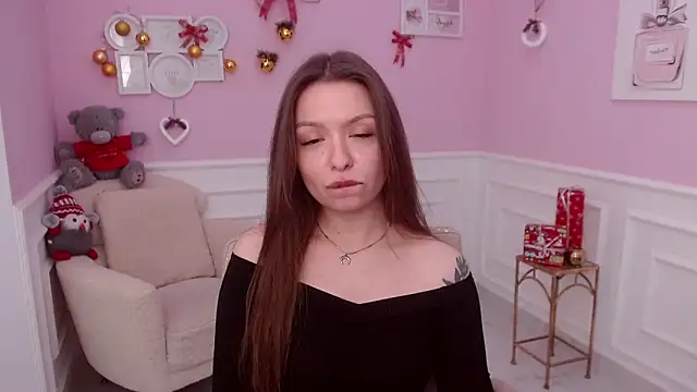 Snapshot of LucySkilar chatting on December 2024 08:00:02 AM LucySkilar online show from December 2024 08:00:02 AM