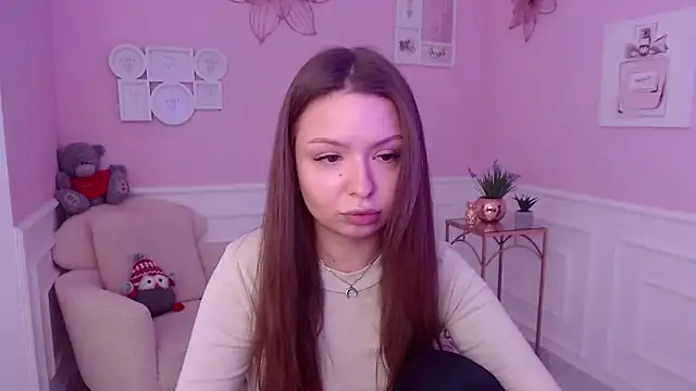 Snapshot of LucySkilar chatting on January 2025 08:34:02 AM LucySkilar online show from January 2025 08:34:02 AM