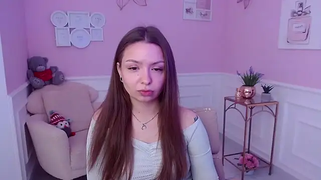 Snapshot of LucySkilar chatting on January 2025 06:00:01 AM LucySkilar online show from January 2025 06:00:01 AM