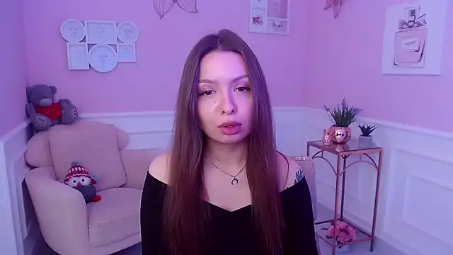 Snapshot of LucySkilar chatting on January 2025 11:26:01 AM LucySkilar online show from January 2025 11:26:01 AM