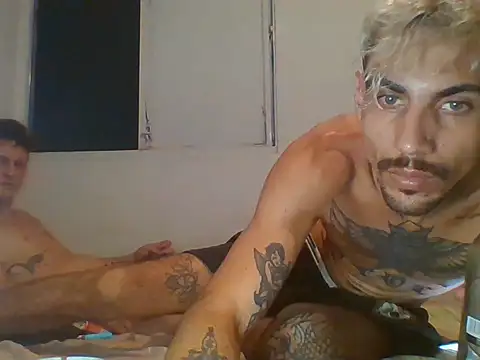 Snapshot of PitbullDiablo1 chatting on November 2025 11:15:01 PM PitbullDiablo1 online show from November 2025 11:15:01 PM