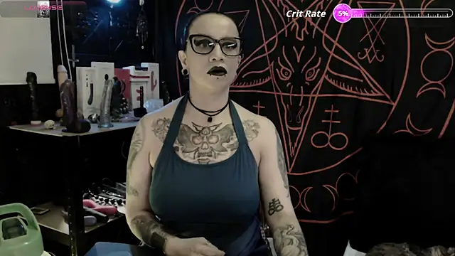 Evil Queen 666 online show from October 2025 05:29:02 AM