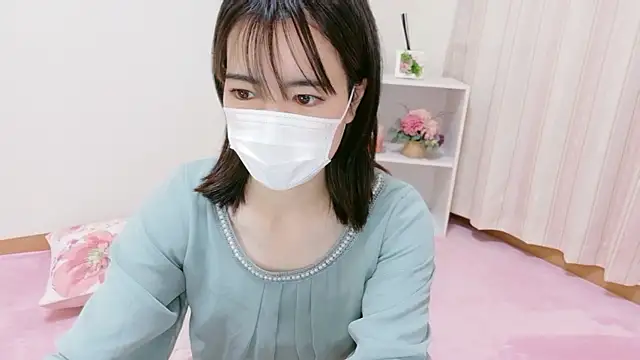 Snapshot of QoMeioQ chatting on October 2025 10:33:02 AM QoMeioQ online show from October 2025 10:33:02 AM