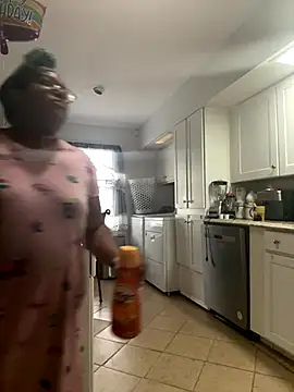 ebonyred online show from October 2025 01:33:02 PM