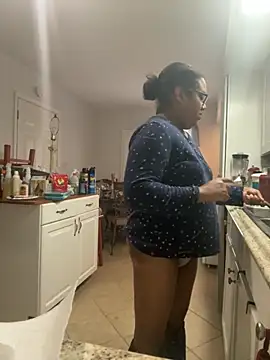 ebonyred online show from December 2025 02:36:02 PM