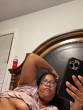 ebonyred online show from July 2026 01:52:01 AM