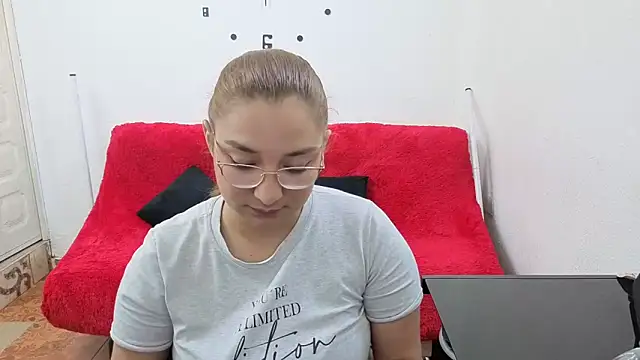Snapshot of _sweetcarla chatting on March 2026 06:57:01 PM sweetcarla online show from March 2026 06:57:01 PM