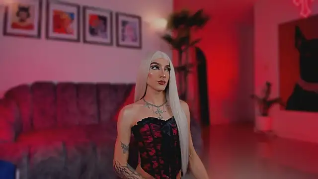 Snapshot of Taylor__foxxx chatting on April 2026 07:13:01 AM Taylor foxxx online show from April 2026 07:13:01 AM