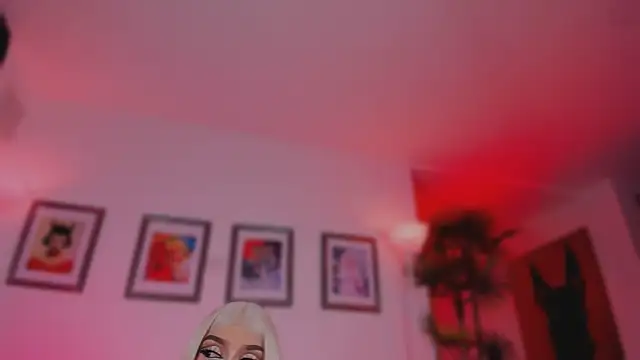 Snapshot of Taylor__foxxx chatting on May 2026 07:26:02 AM Taylor foxxx online show from May 2026 07:26:02 AM