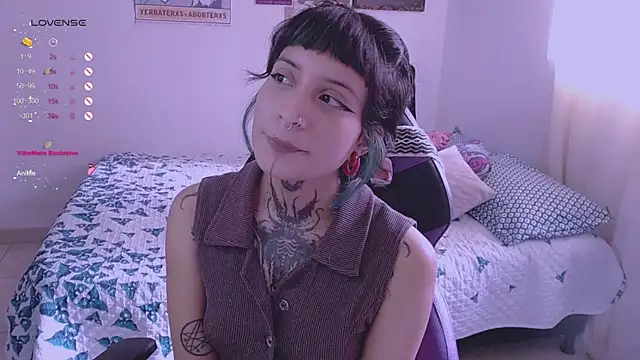 Snapshot of _Apola_77 chatting on December 2024 08:43:02 PM  Apola 77 online show from December 2024 08:43:02 PM