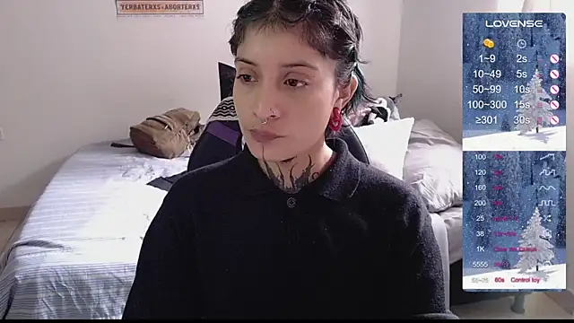 Snapshot of _Apola_77 chatting on December 2024 05:05:02 PM  Apola 77 online show from December 2024 05:05:02 PM